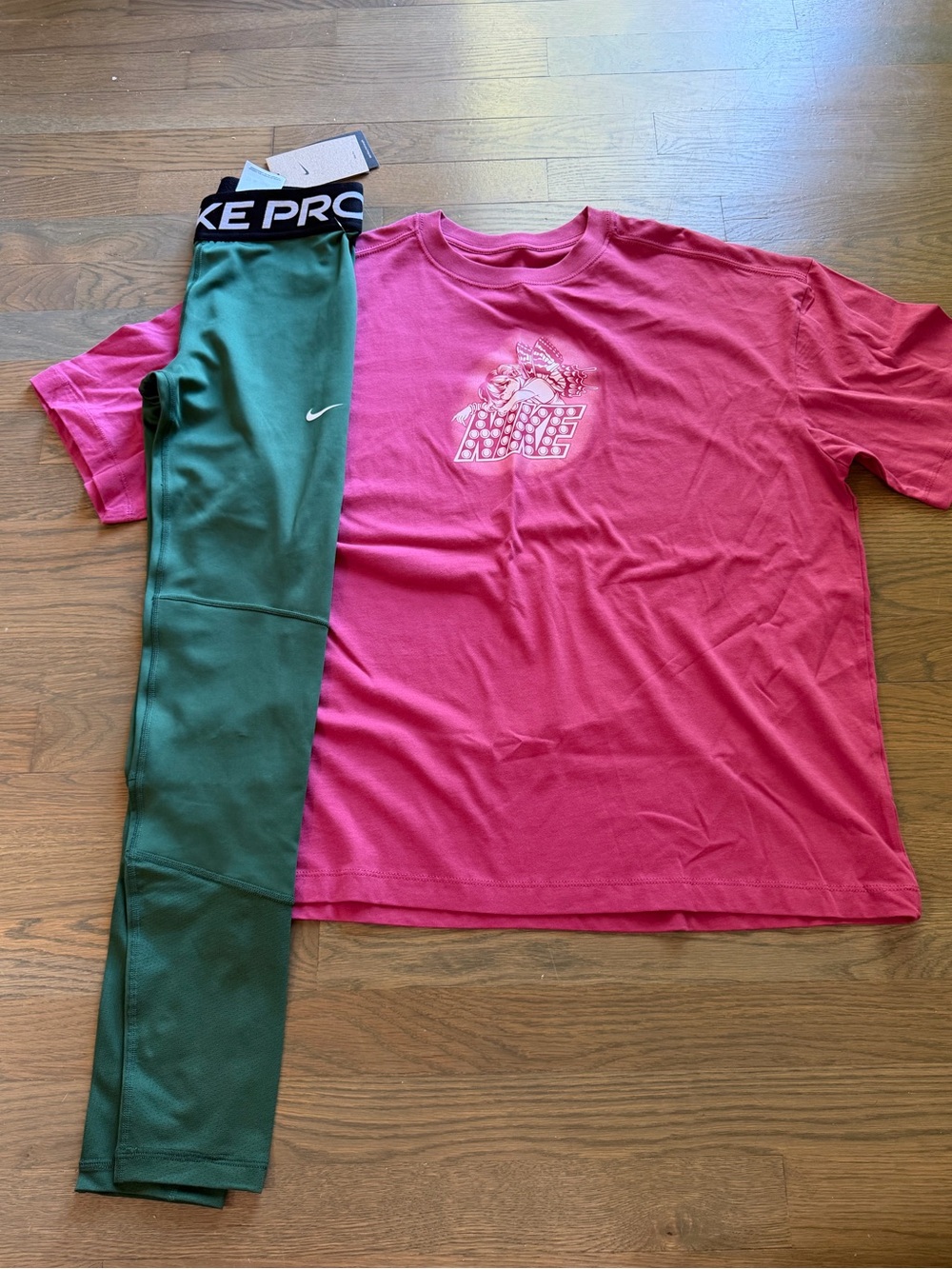 NWT Nike Girls Set size XL